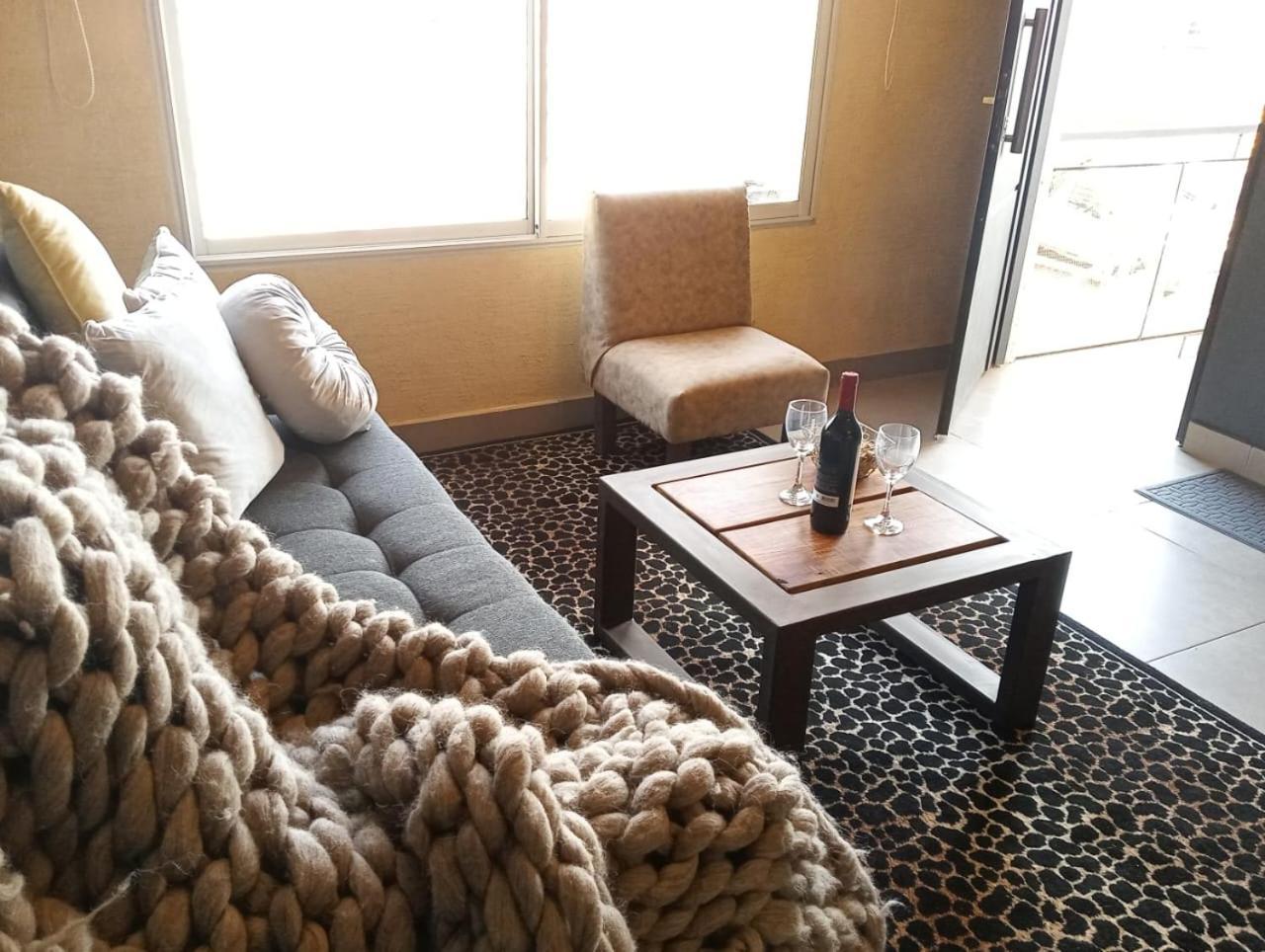 Apartamento EXCEPCIONAL 18- Departamento con vista a la montaña Mendoza Exterior foto
